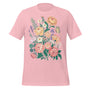 T-shirt unisexe rose pâle avec un design vintage de bouquet de roses et pivoines dans des tons roses, jaunes et blancs, avec un papillon, style bohème.