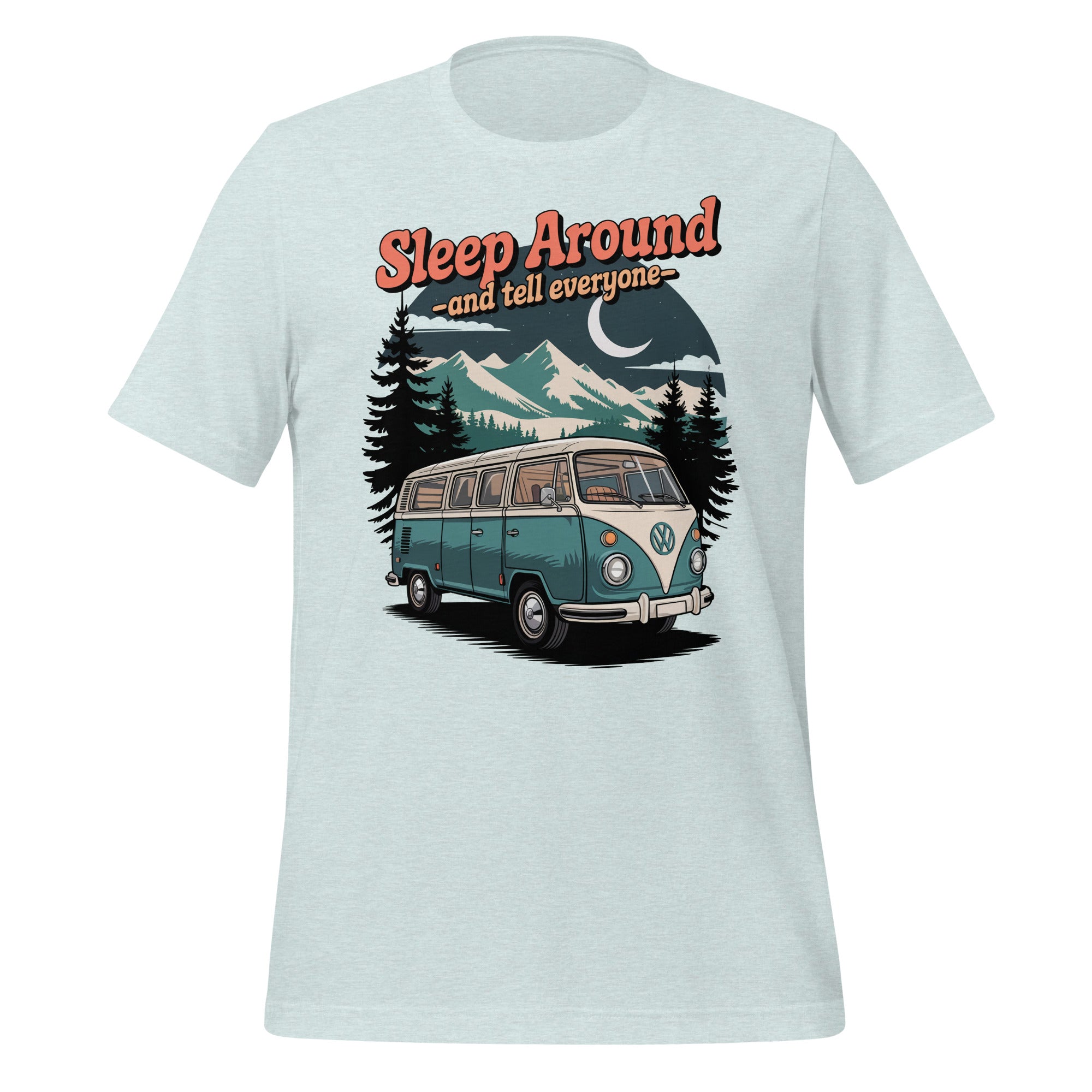 T-shirt unisexe blanc avec un design rétro "Sleep Around", van vintage, montagnes et lune, style aventure.
