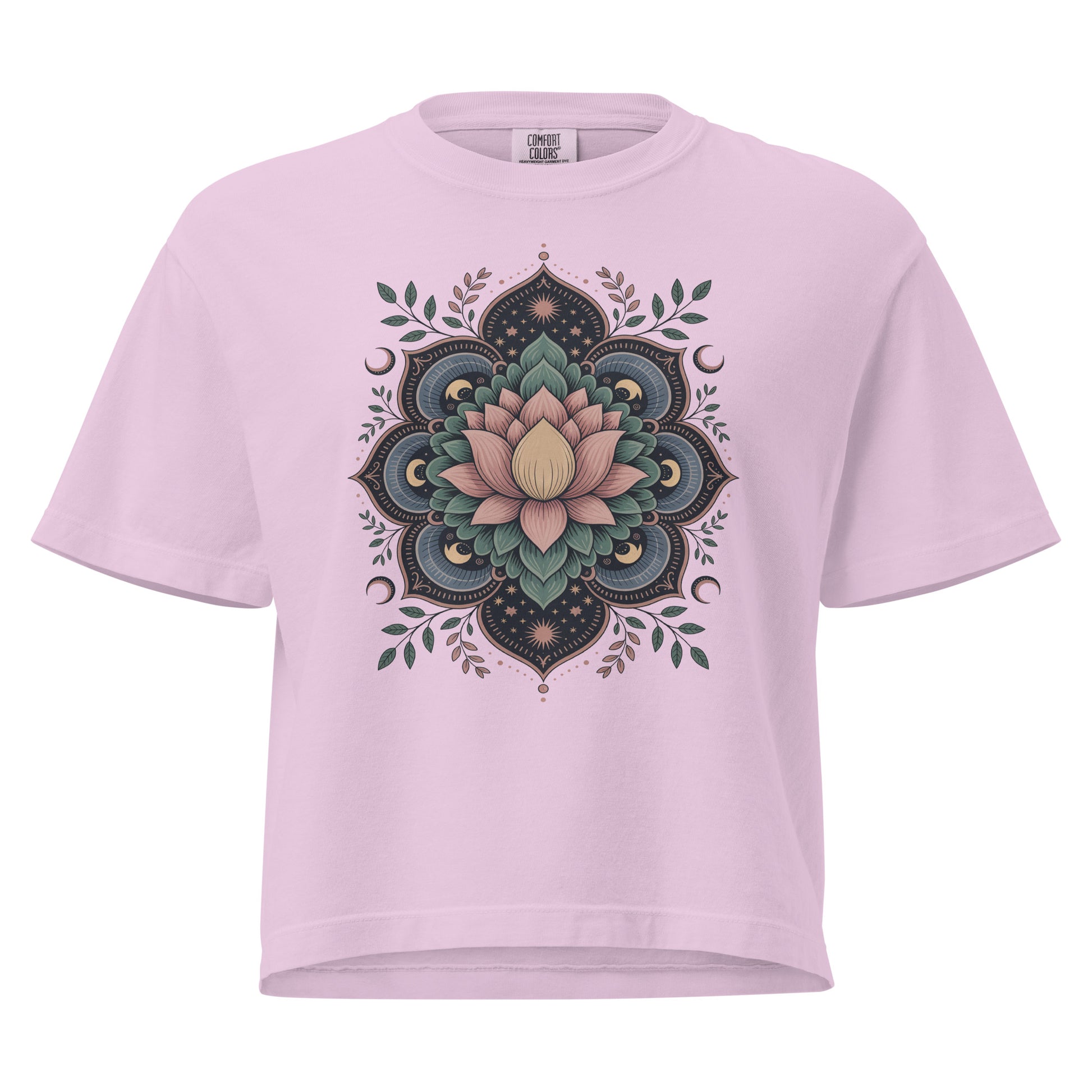 T-shirt boho rose avec mandala floral et lotus, astres et feuilles, 100% coton, style tee shirt bohème élégant et serein.