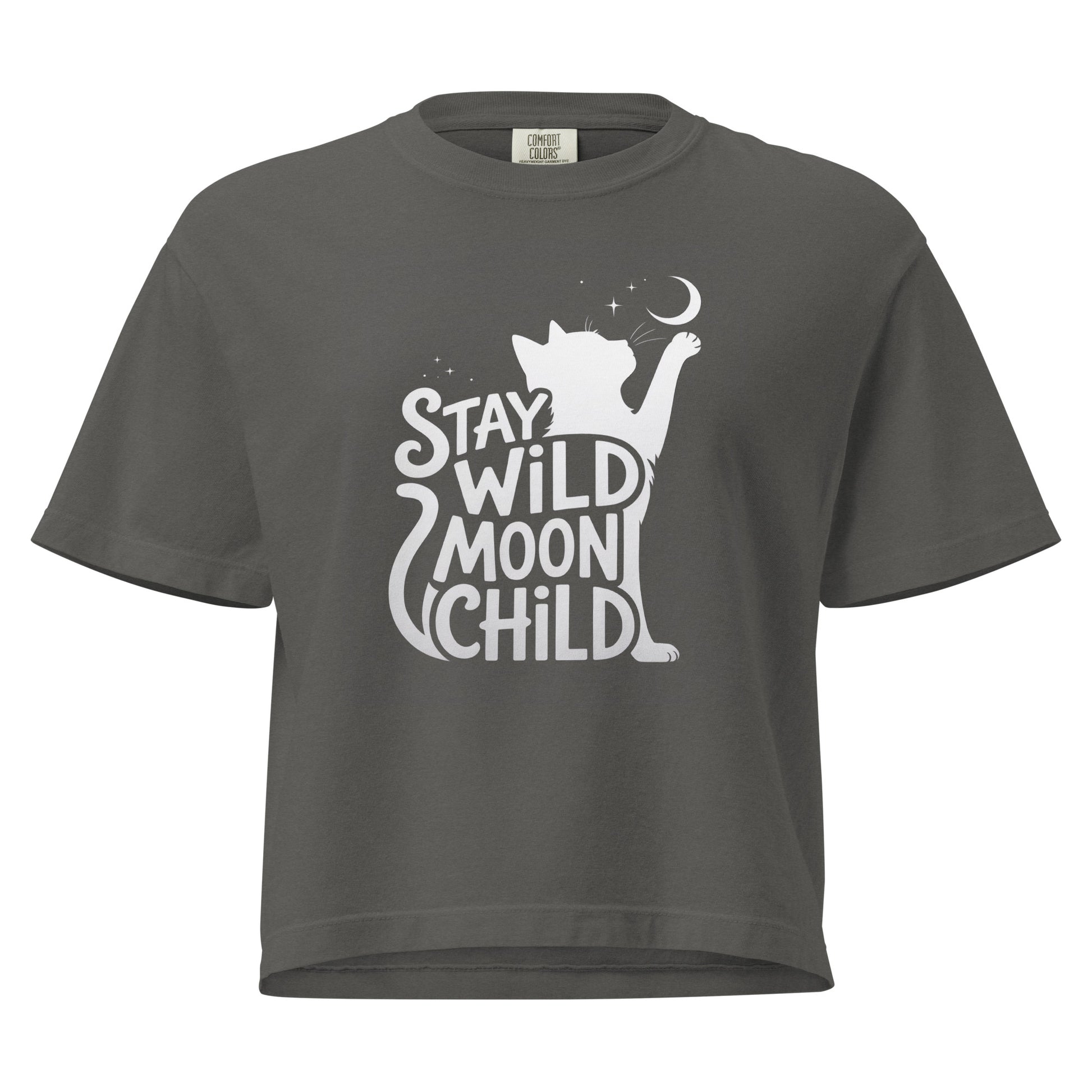 T-shirt boho gris avec chat et lune, inscription “Stay Wild Moon Child”, 100% coton, style tee shirt bohème libre et mystique.