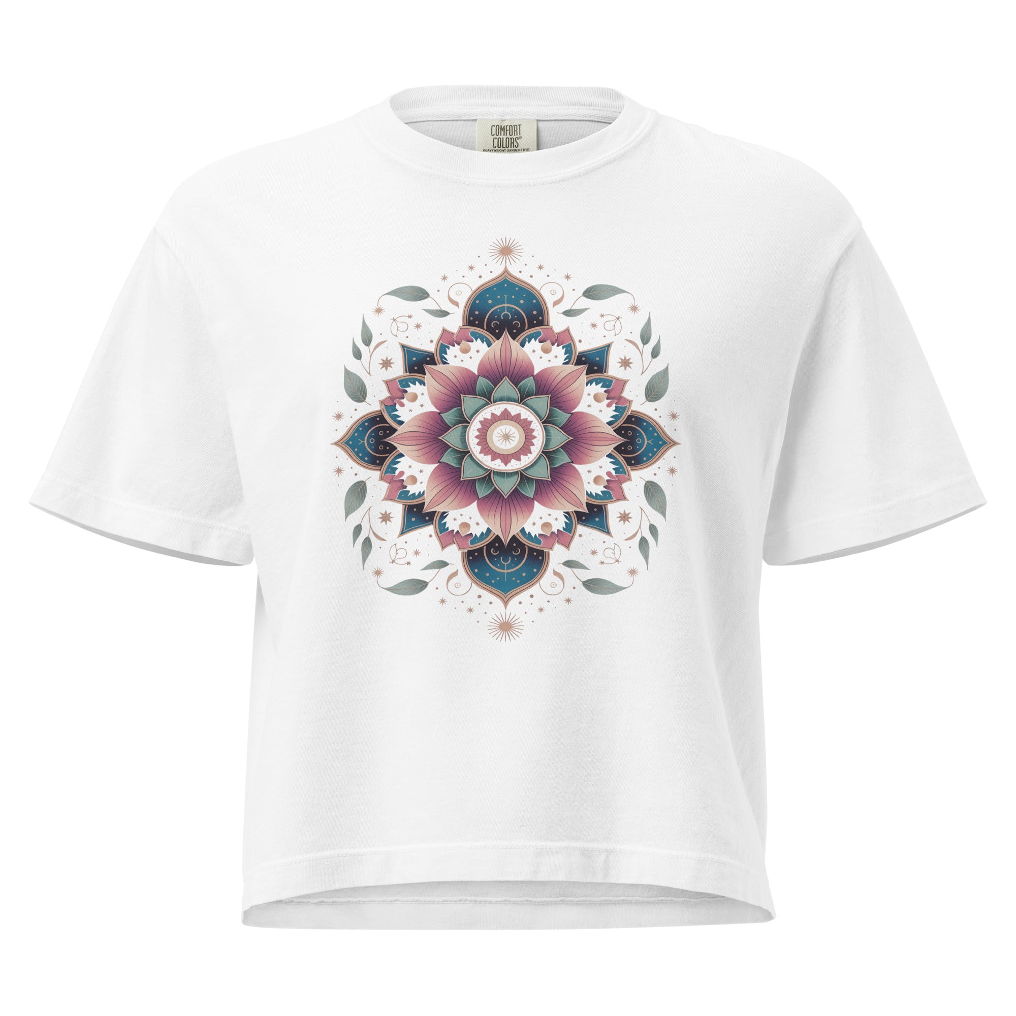 T-shirt épais boxy blanc avec motif mandala floral au recto, 100% coton américain, style onirique décontracté.