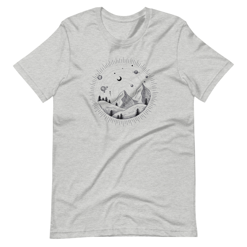 T-shirt Montagnes & Motifs Célestes – Bohème et Serein