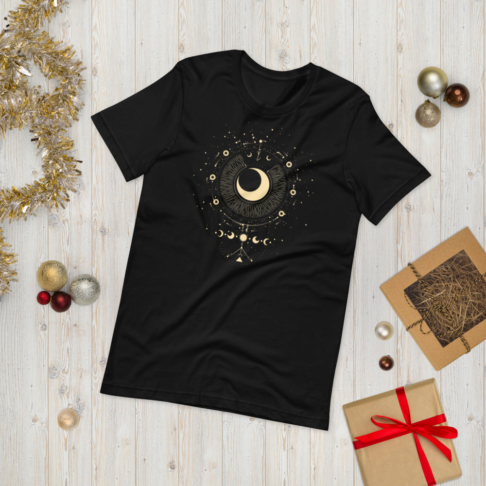 T-shirt Lune et Motifs Astrologiques – Bohème et Mystique