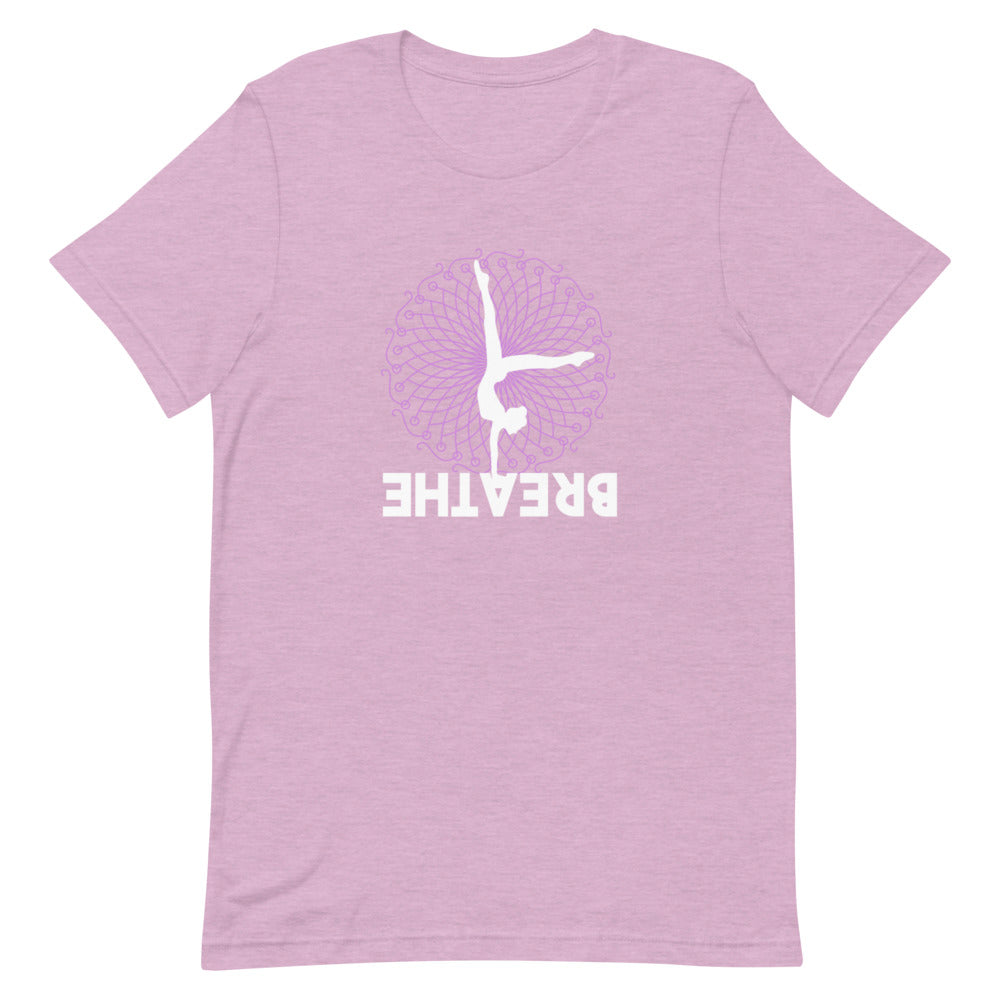 T-shirt "Breathe" avec Silhouette de Yoga et Mandala – Calme et Harmonieux