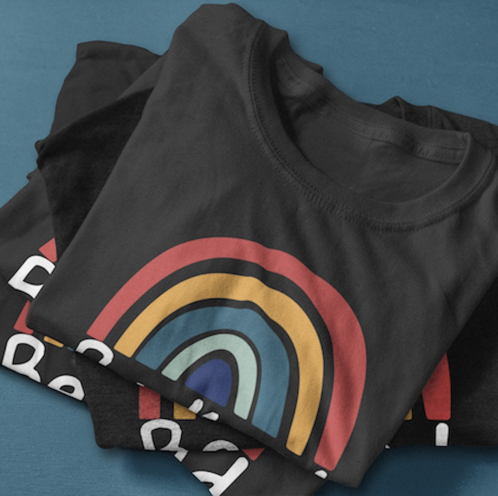 T-shirt Arc-en-Ciel Be Kind – Positif et Coloré