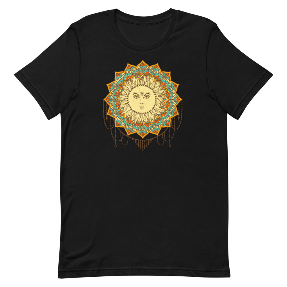 T-shirt Soleil Motif Mandala et Capteur de Rêves – Bohème et Lumineux